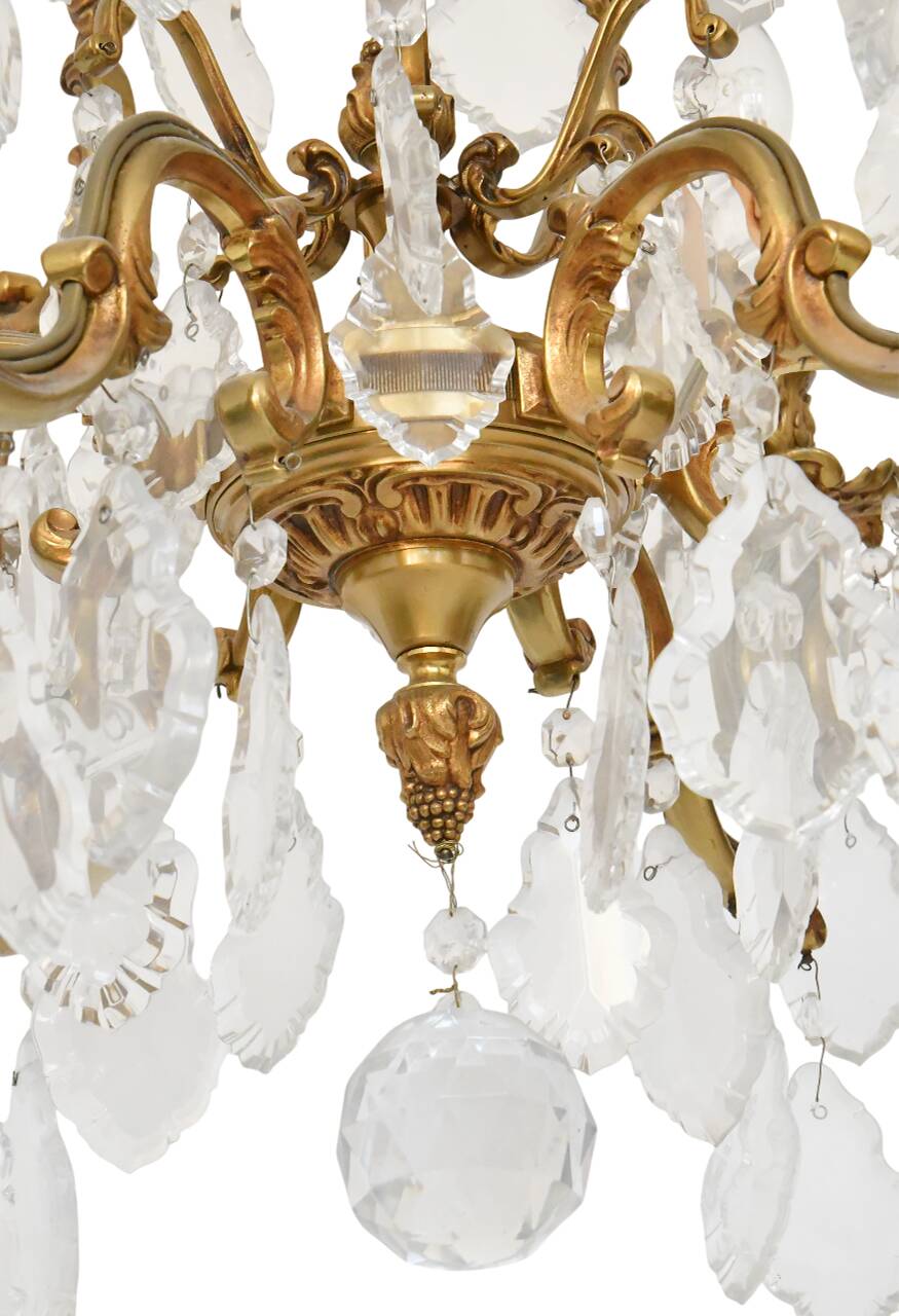 Louis XV style chandelier in gilded bronze with 6 light arms.