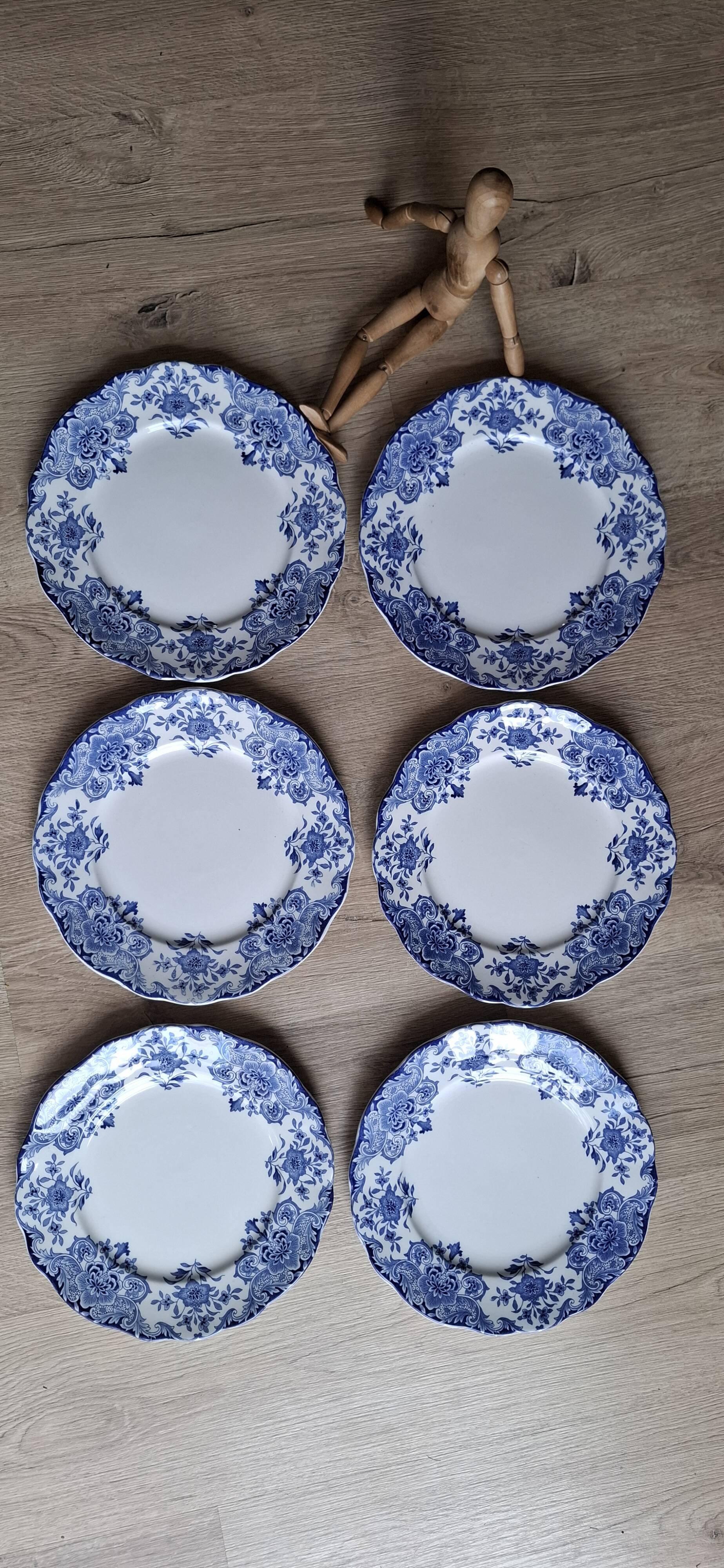 Set of 6 flat plates Dordrecht BFK 1920