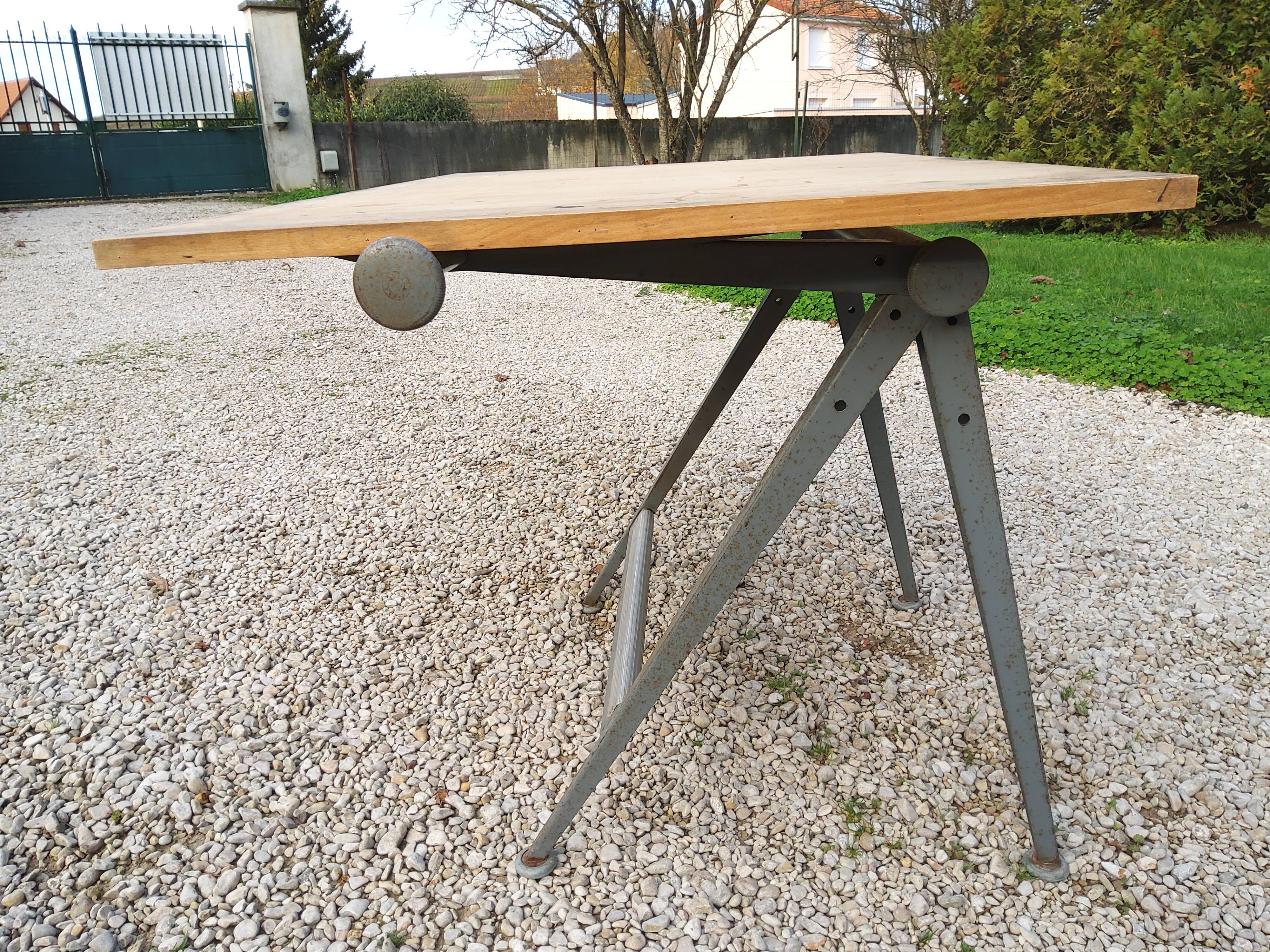 Kramer friso drawing table