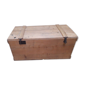 Coffre malle 118x56x54cm ancien en sapin