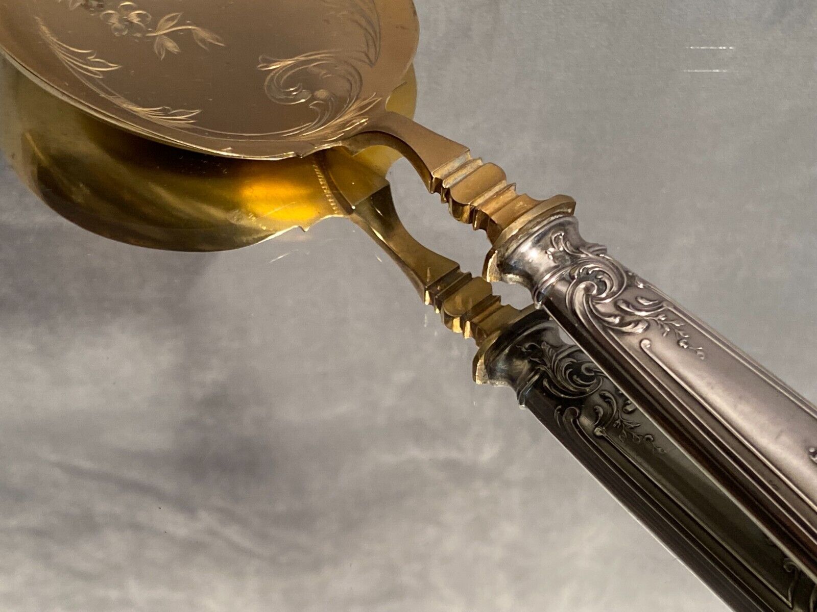 Ice shovel late nineteenth handle in Louis XV style silver