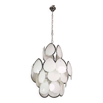 Vistosi White Murano Glass teardrop-shaped discs Chandelier, Italy, 1970s