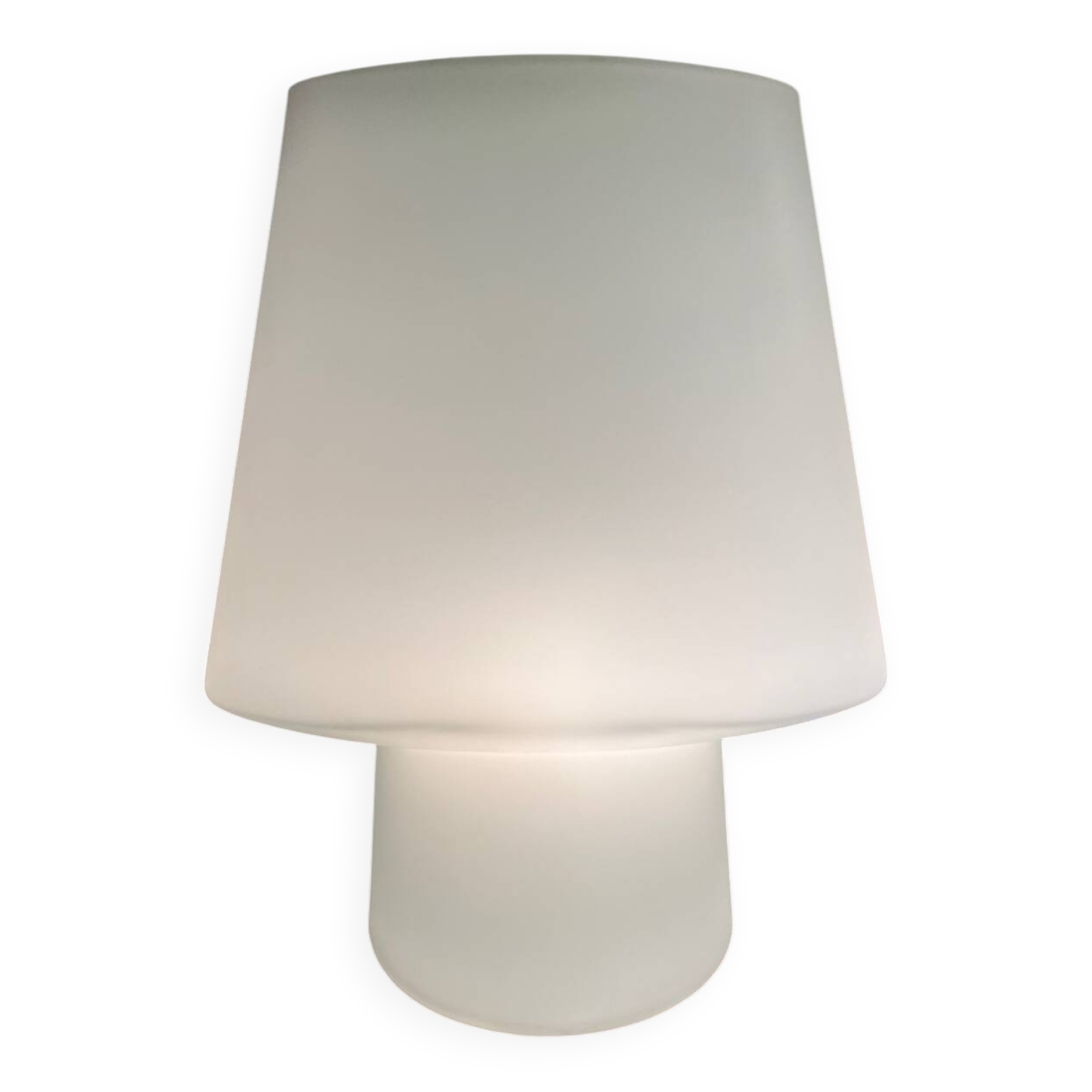 White opaline Flora Habitat lamp