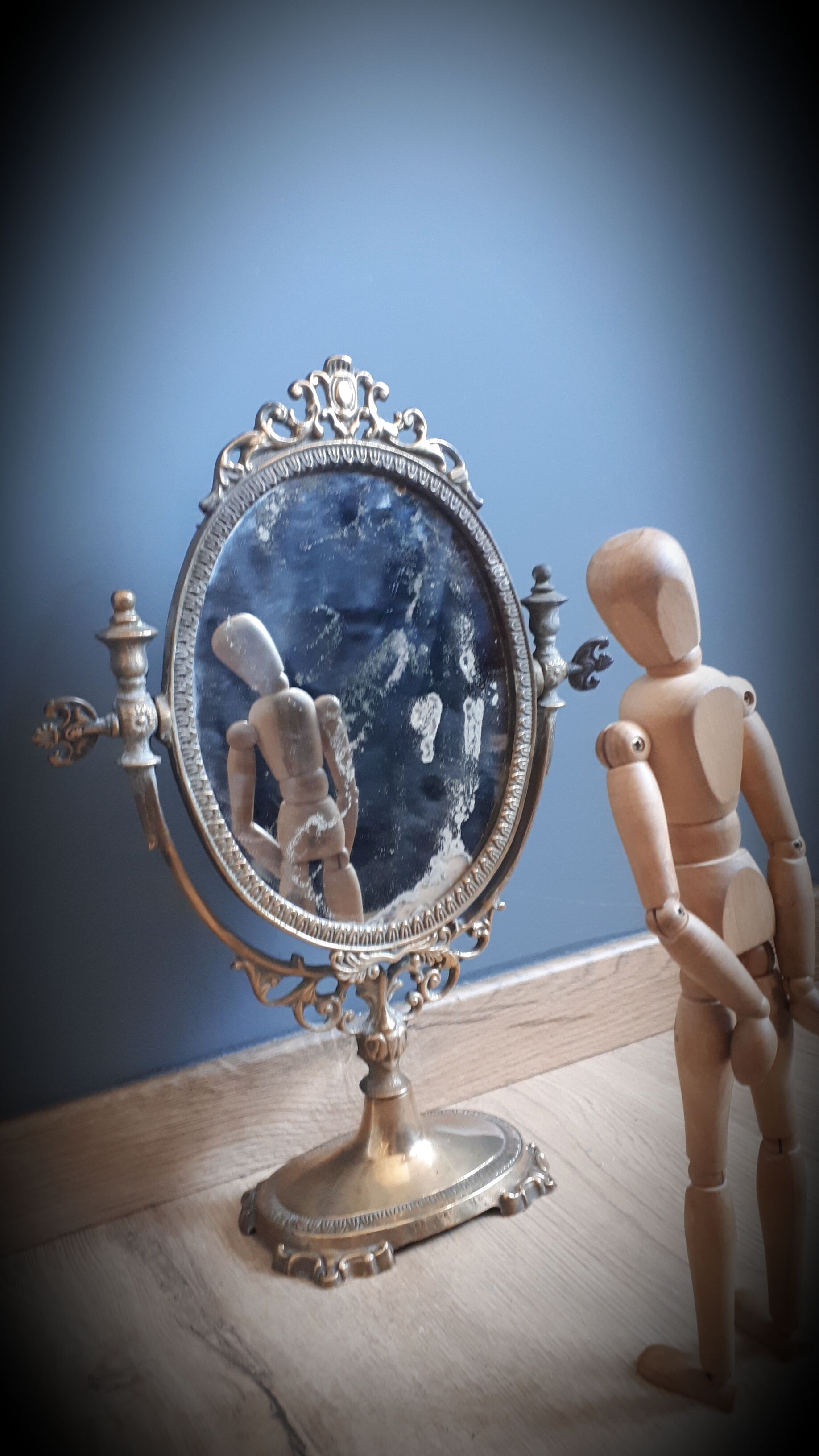 Brass psyche mirror 29x40cm