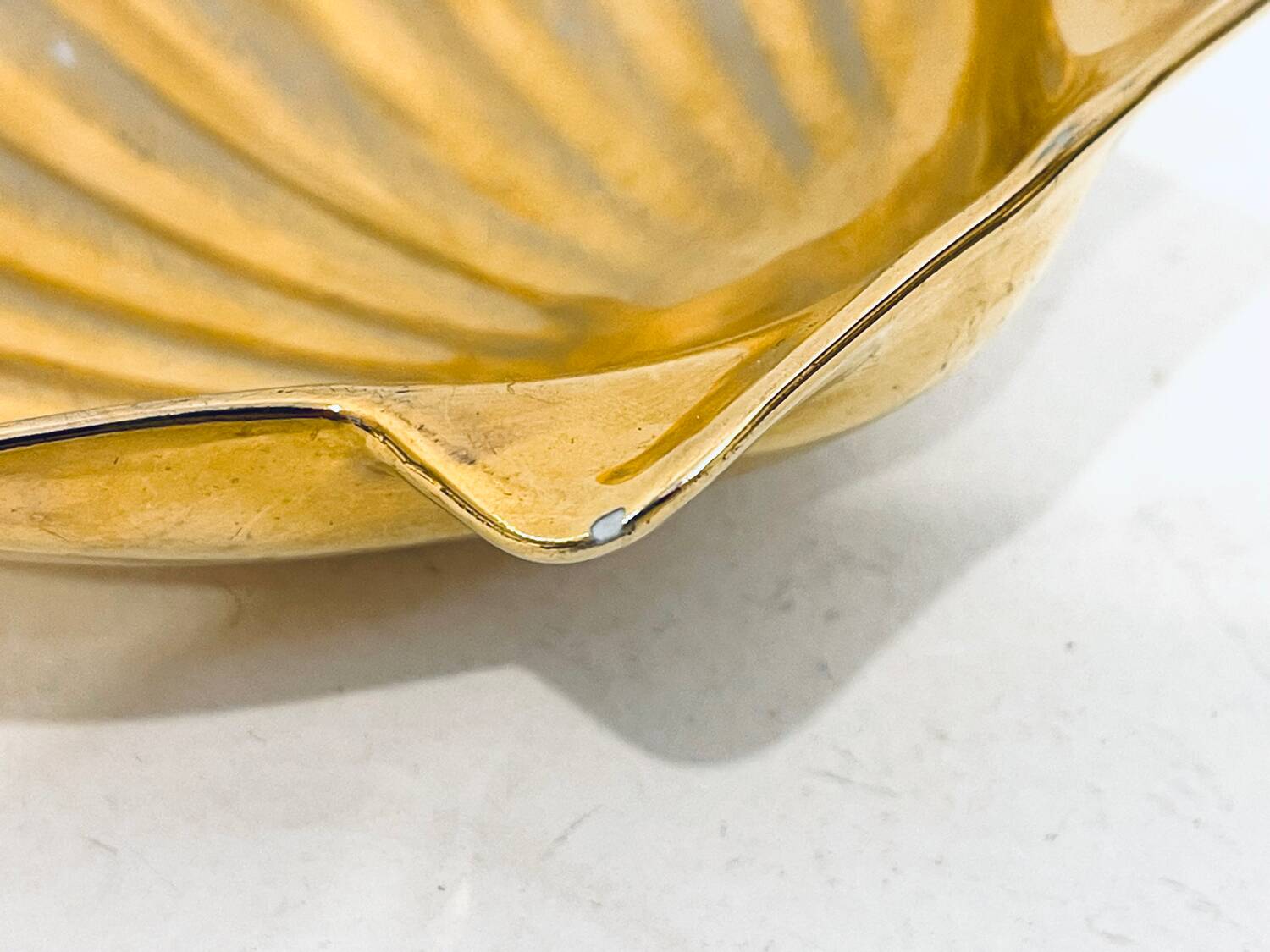 shell-shaped porcelain catchall – Porcelain of Paris, Fr