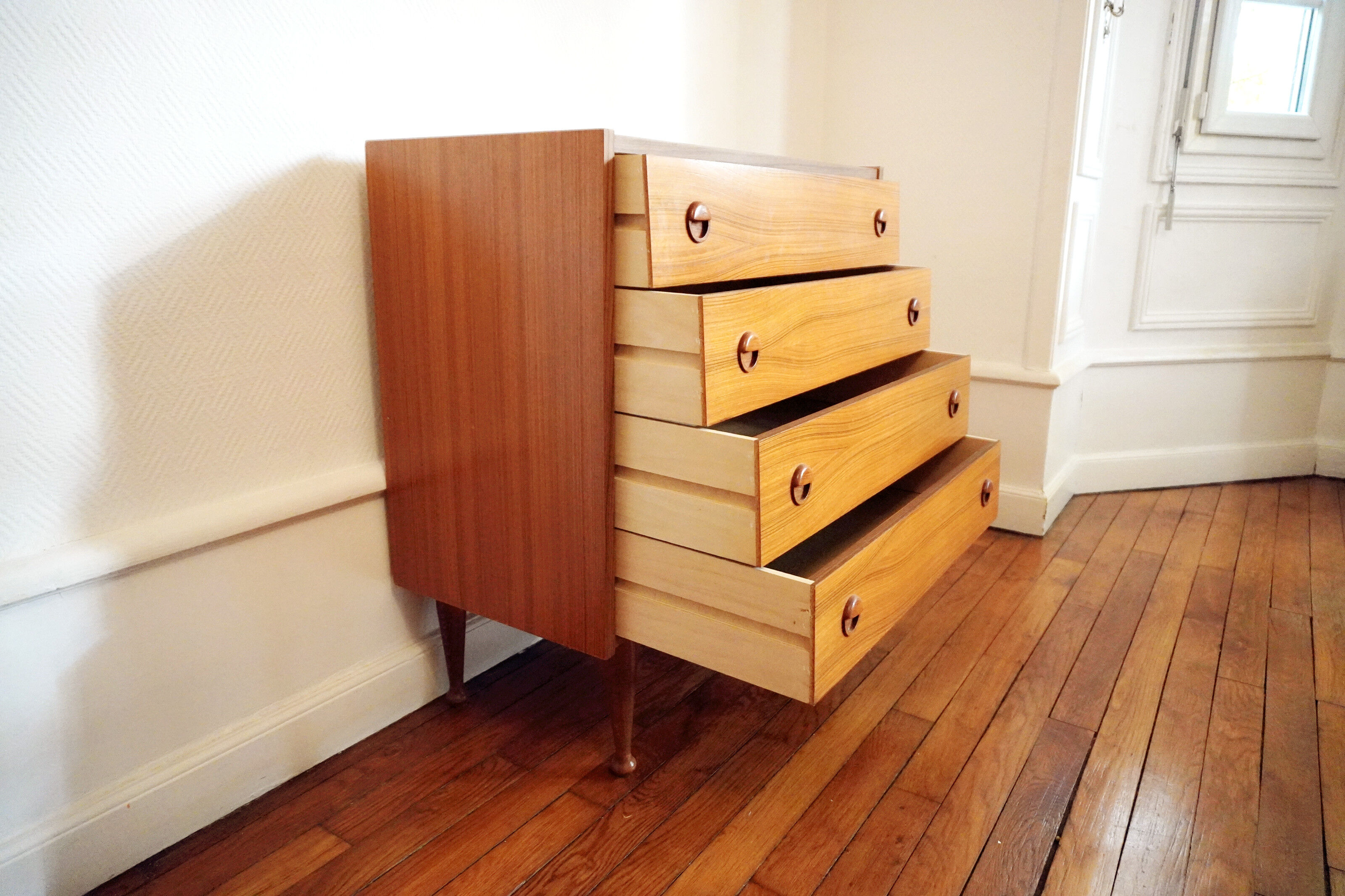 Chest of drawers 4 vintage drawers from the 60s