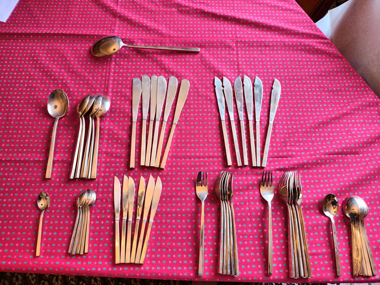 Brass cutlery set