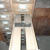 Drawer cabinet