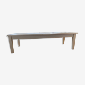 White solid wood coffee table