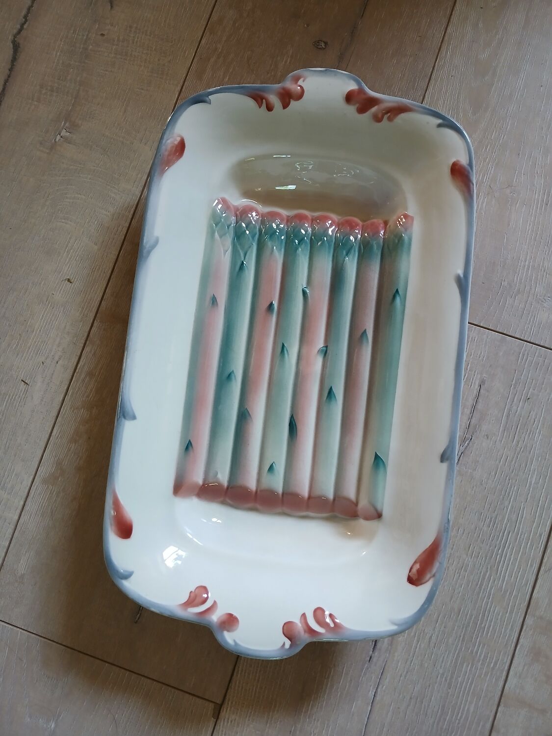 Old Barbotine dish from Digoin and Sarreguemines