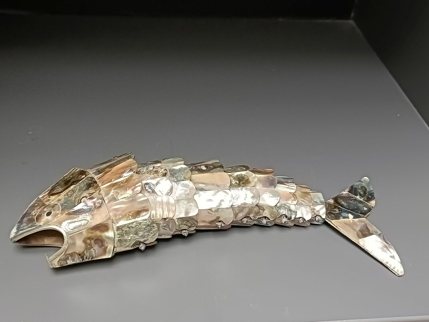 Bottle opener, bottle opener, mother-of-pearl fish