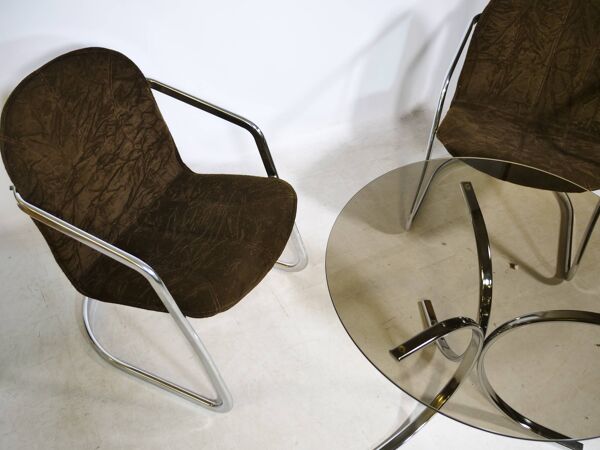 Fauteuils et table basse en chrome et verre fumé, ensemble de 3, années 1970