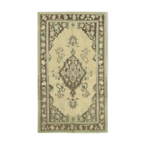 1970s handwoven vintage anatolian beige carpet 155 cm x 266 cm