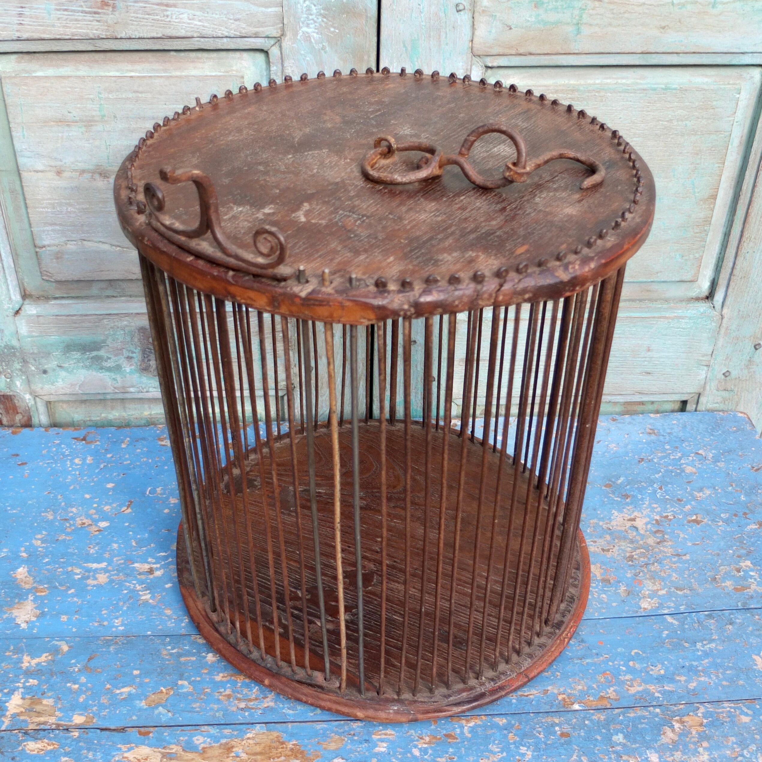 Cage à oiseaux, Inde