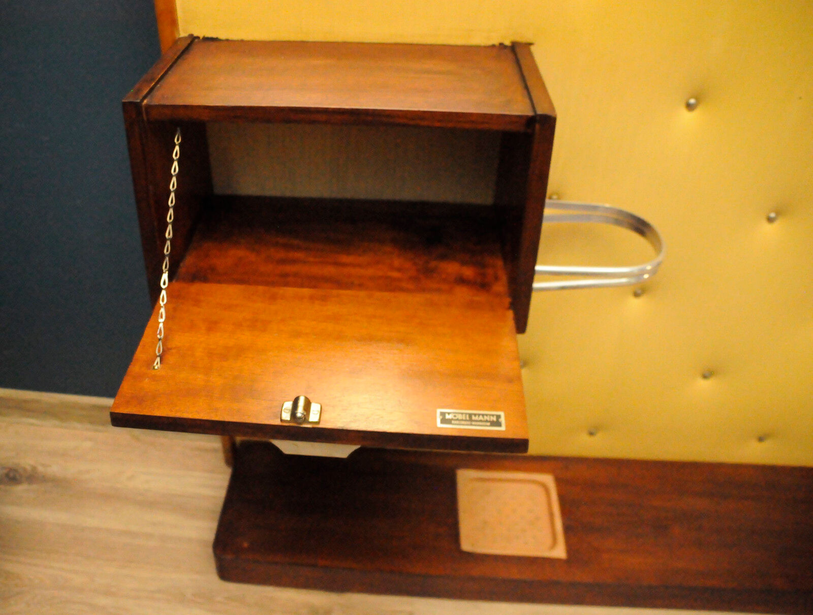 Dressing hanger Mobel Mann Karlsruhe Mannheim