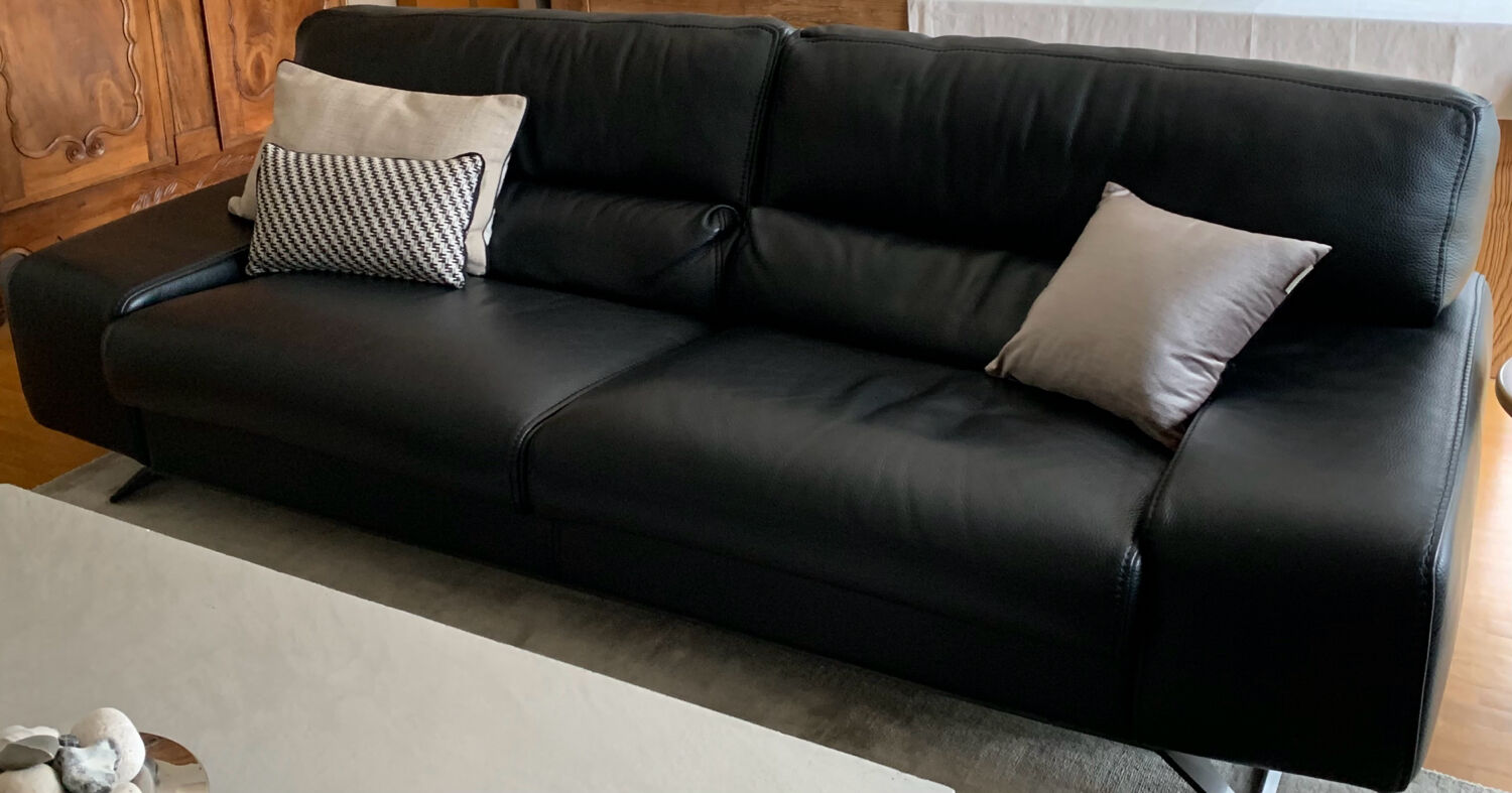 Roche Bobois 3-seater sofa - wide armrests/leather (l. 240 x h. 82)