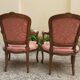 Paire de fauteuils cabriolet de style Louis XV