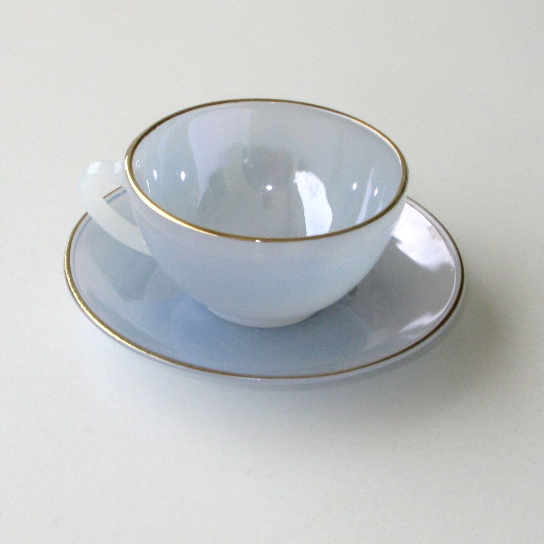 Iridescent Opaline Coffee Service Color – 6 Cups and 6 Under Cups Mod. Harlequin