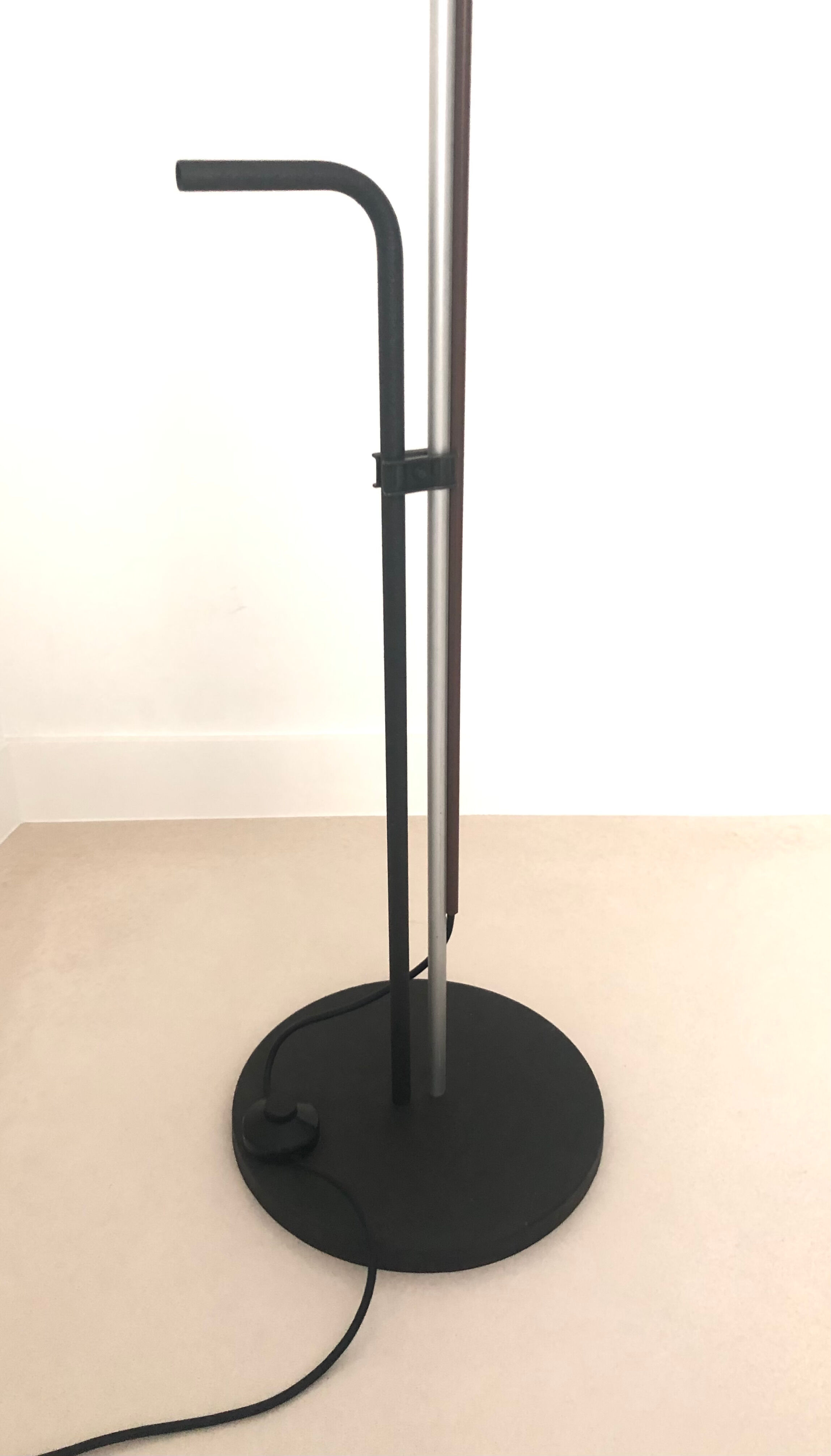 Floor lamp "Aggregato terra" by Enzo Mari for Artemide, Italy 70s
