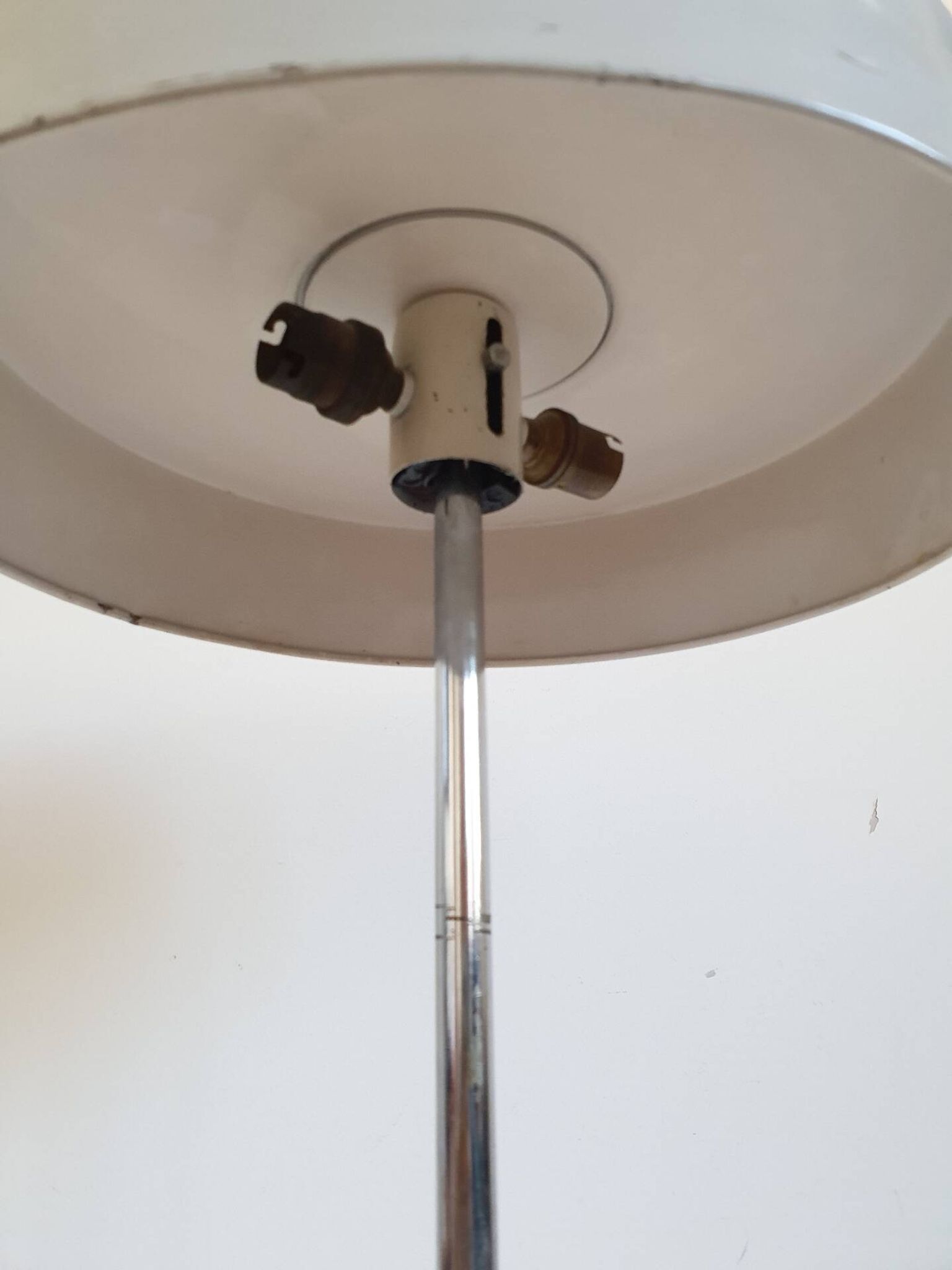 Modernist table lamp attributed to L. Kalff for Philips (circa 1960)
