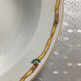 Plat en porcelaine
