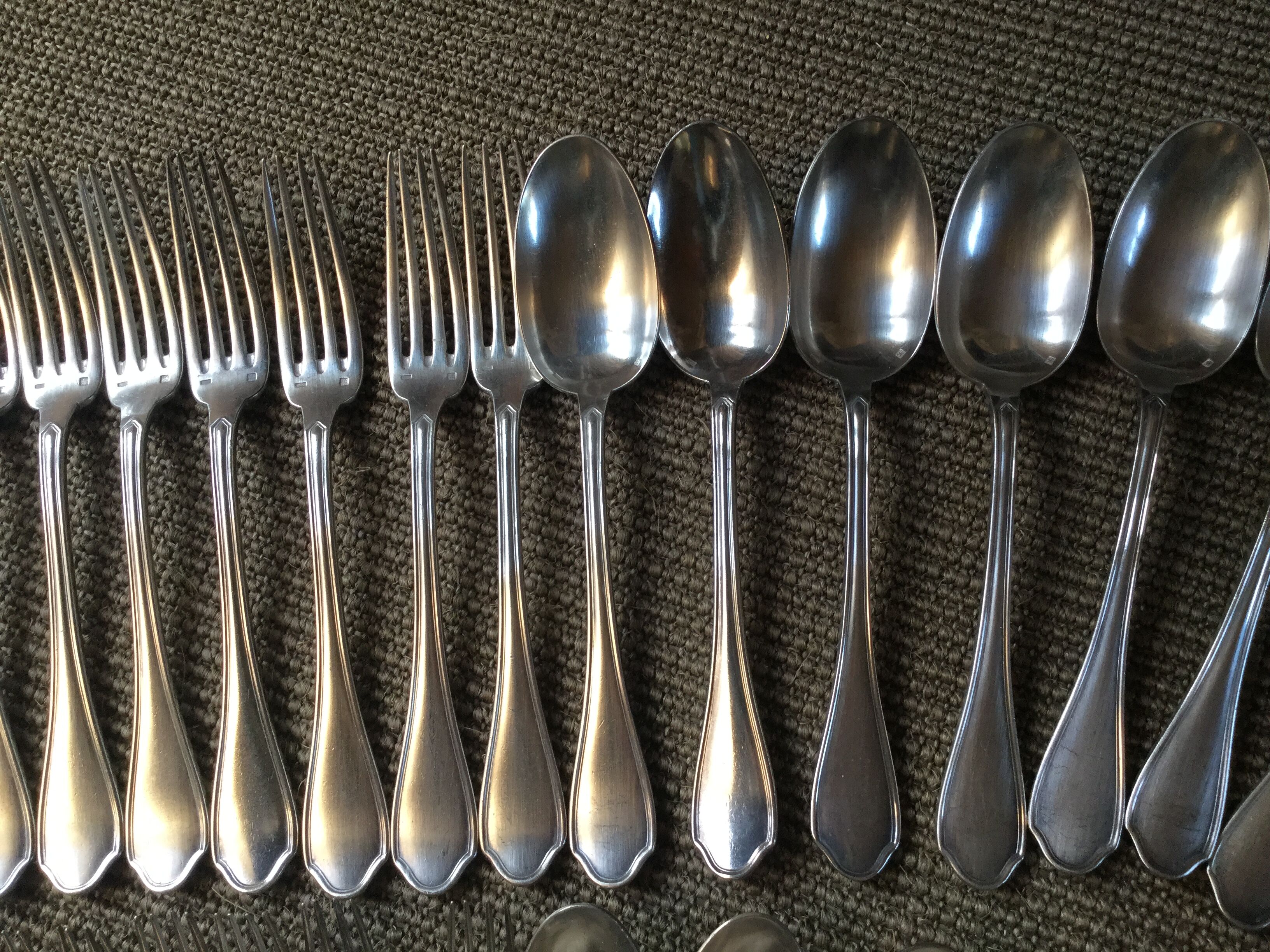 Silver metal housewife