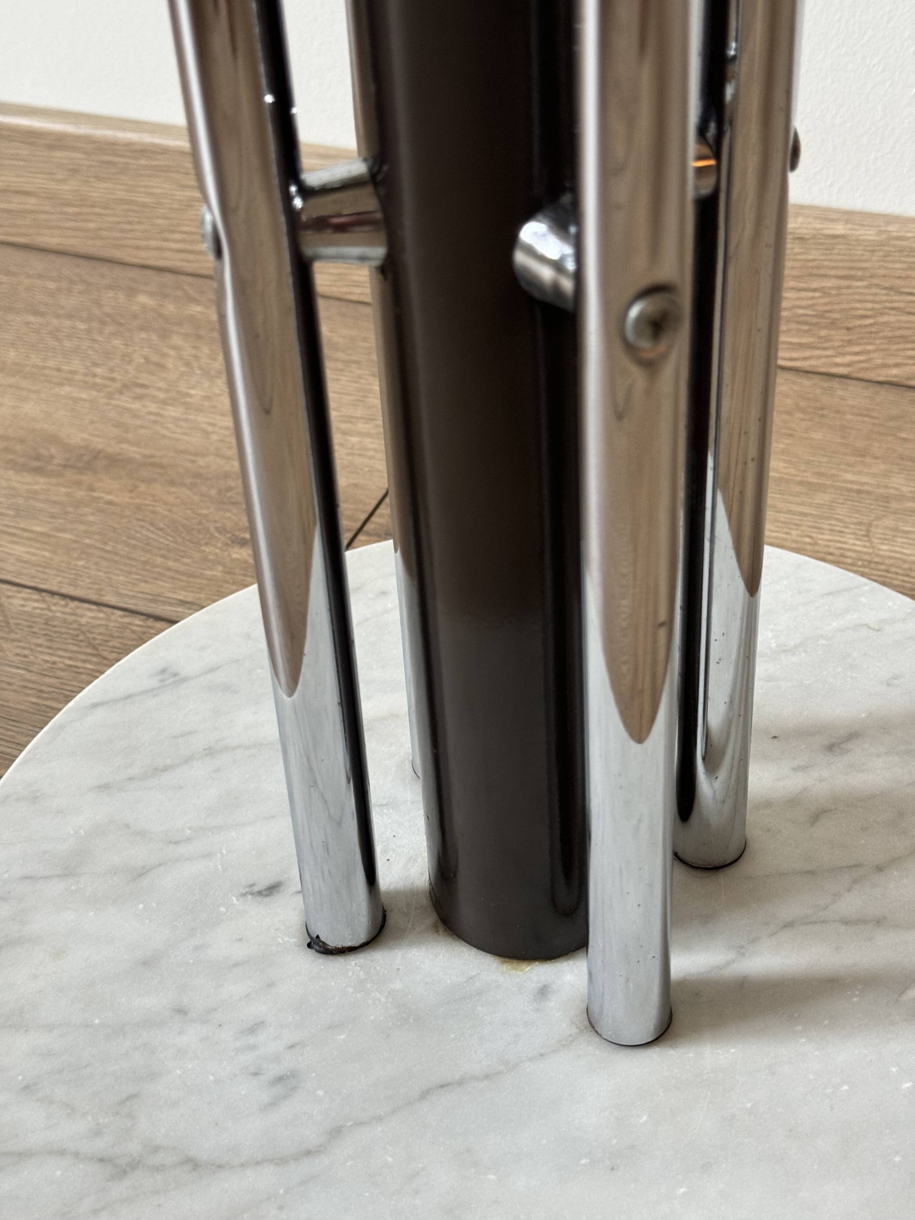 70s pedestal table