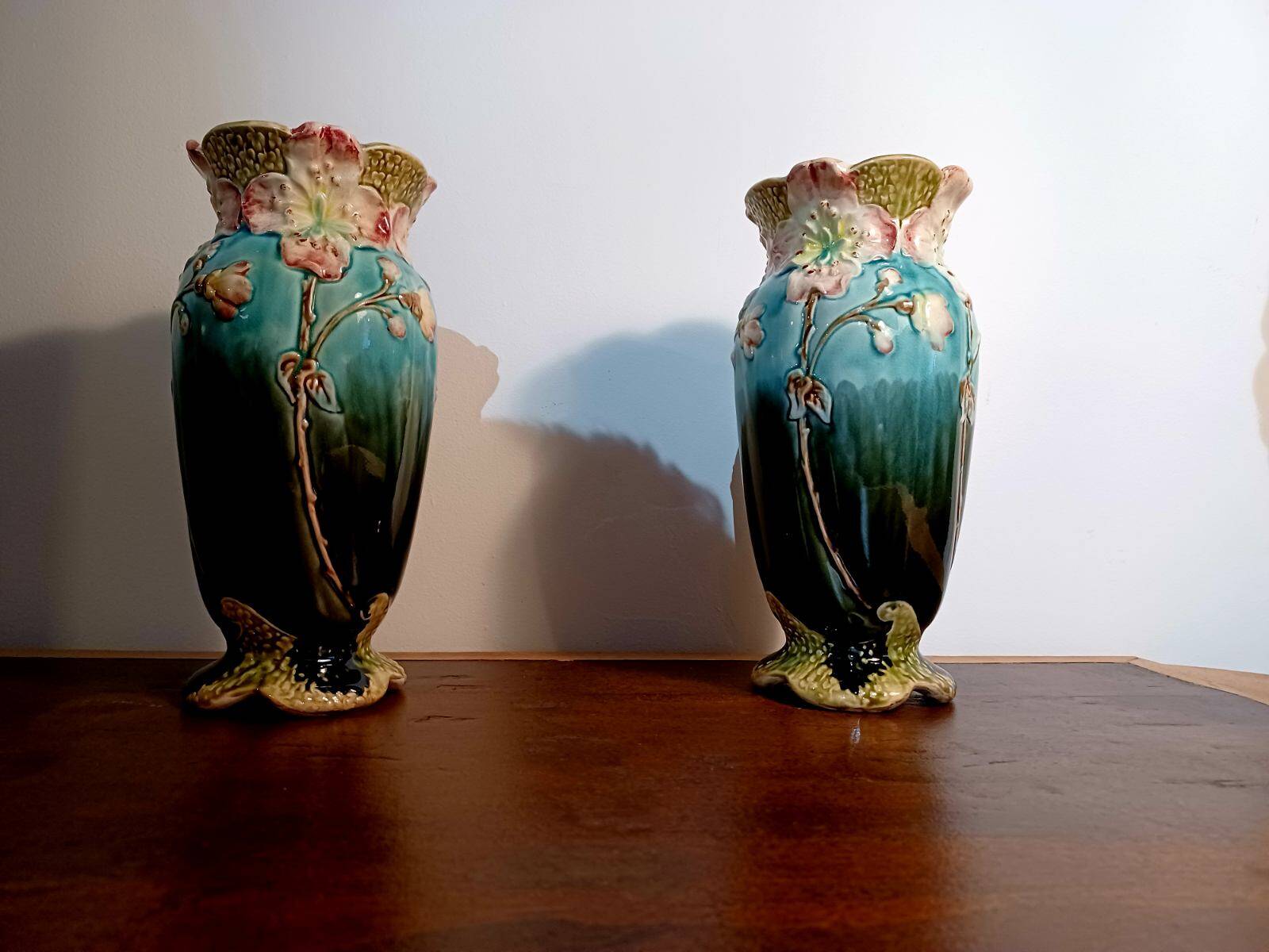 Pair of De Bruyn slip vases - Art Nouveau