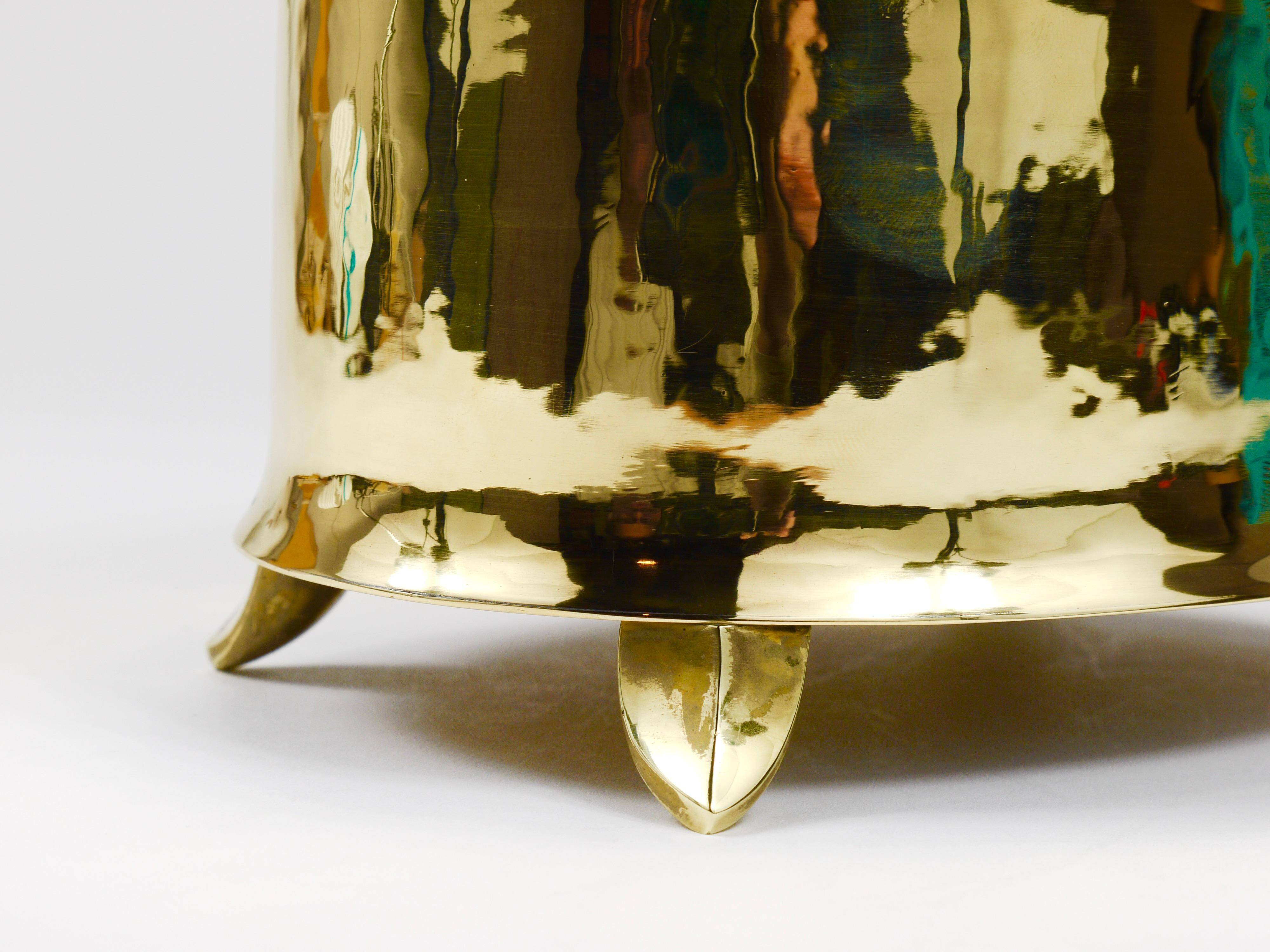 Boîte à couvercle ou bol en laiton Art Nouveau d’Otto Prutscher, Melzer & Neuhardt, années 1920
