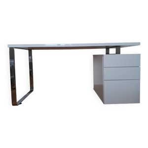 bureau design laqué