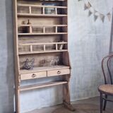 Vaisselier ancien en bois massif