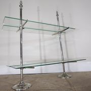 Étagère boutique vintage chrome