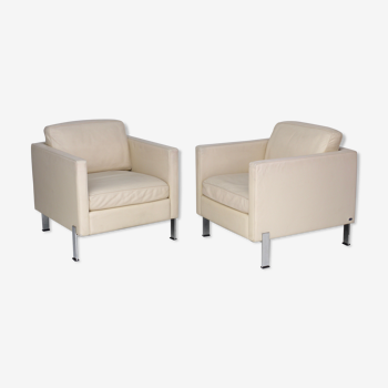 DS-118 Leather Lounge Chairs by De Sede. Set of 2