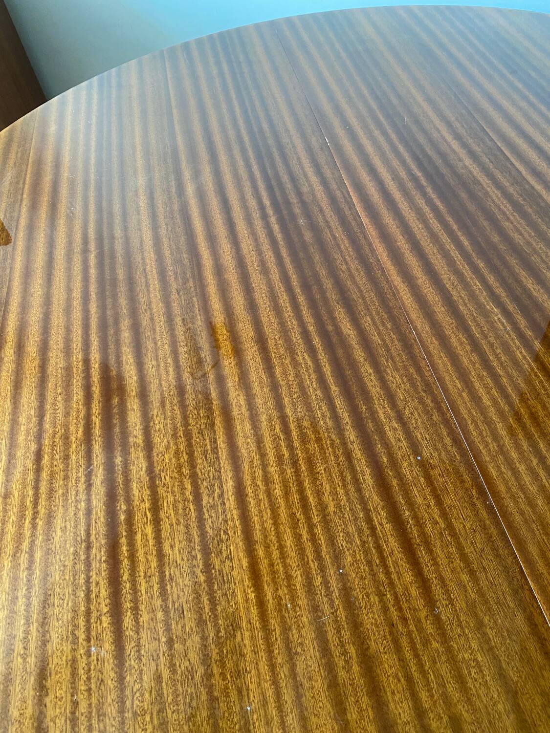 Round mahogany table with extension