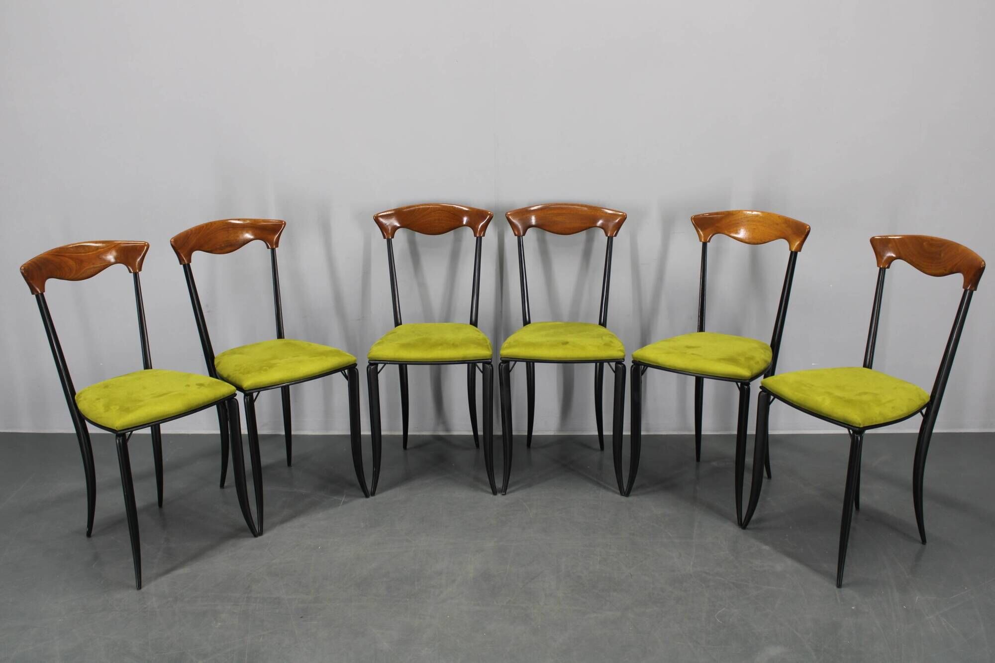 1970s set of eight Charme dining chairs by Fasem, Italy