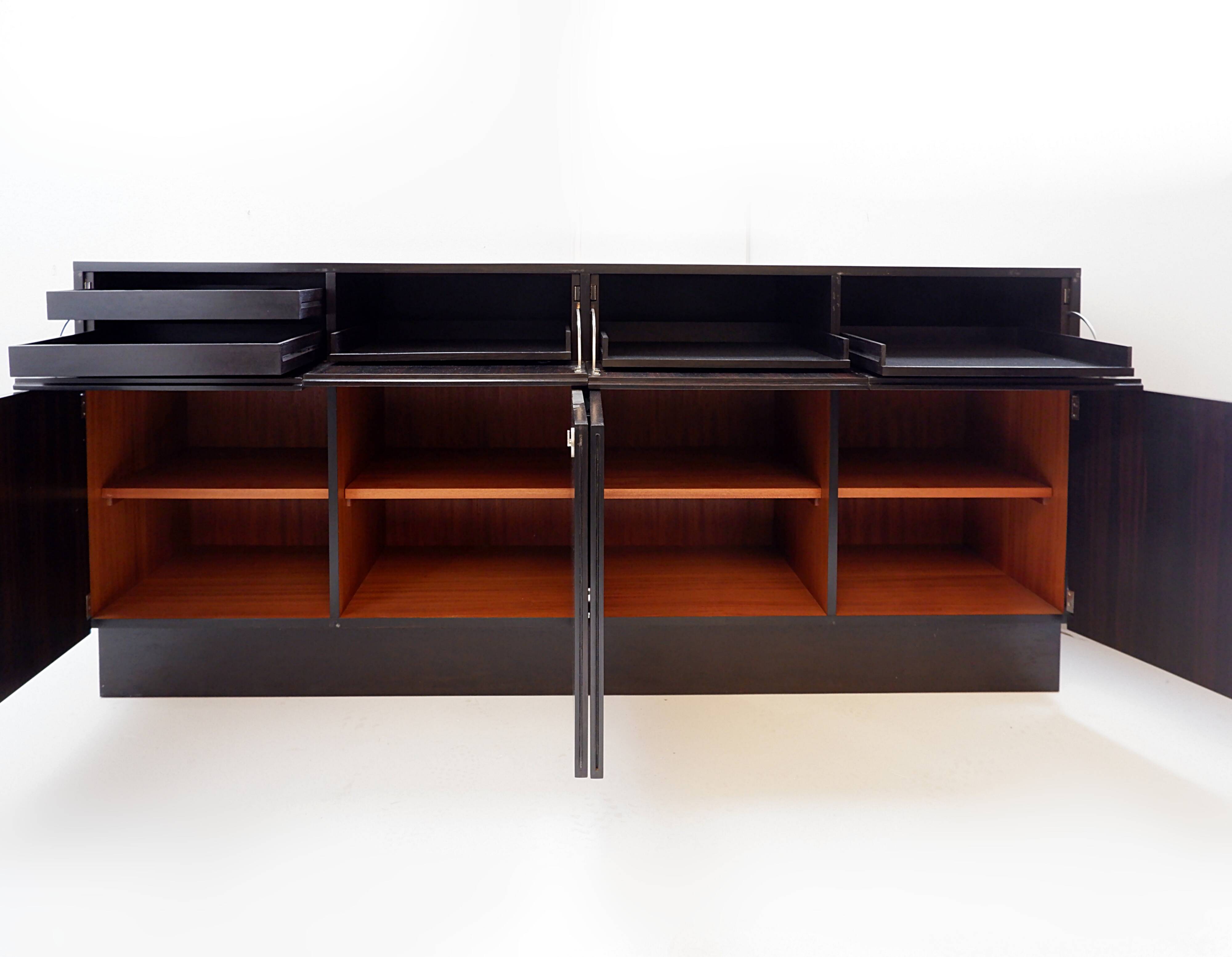 Modernist enfilade with 4 doors by De Coene - 1960s