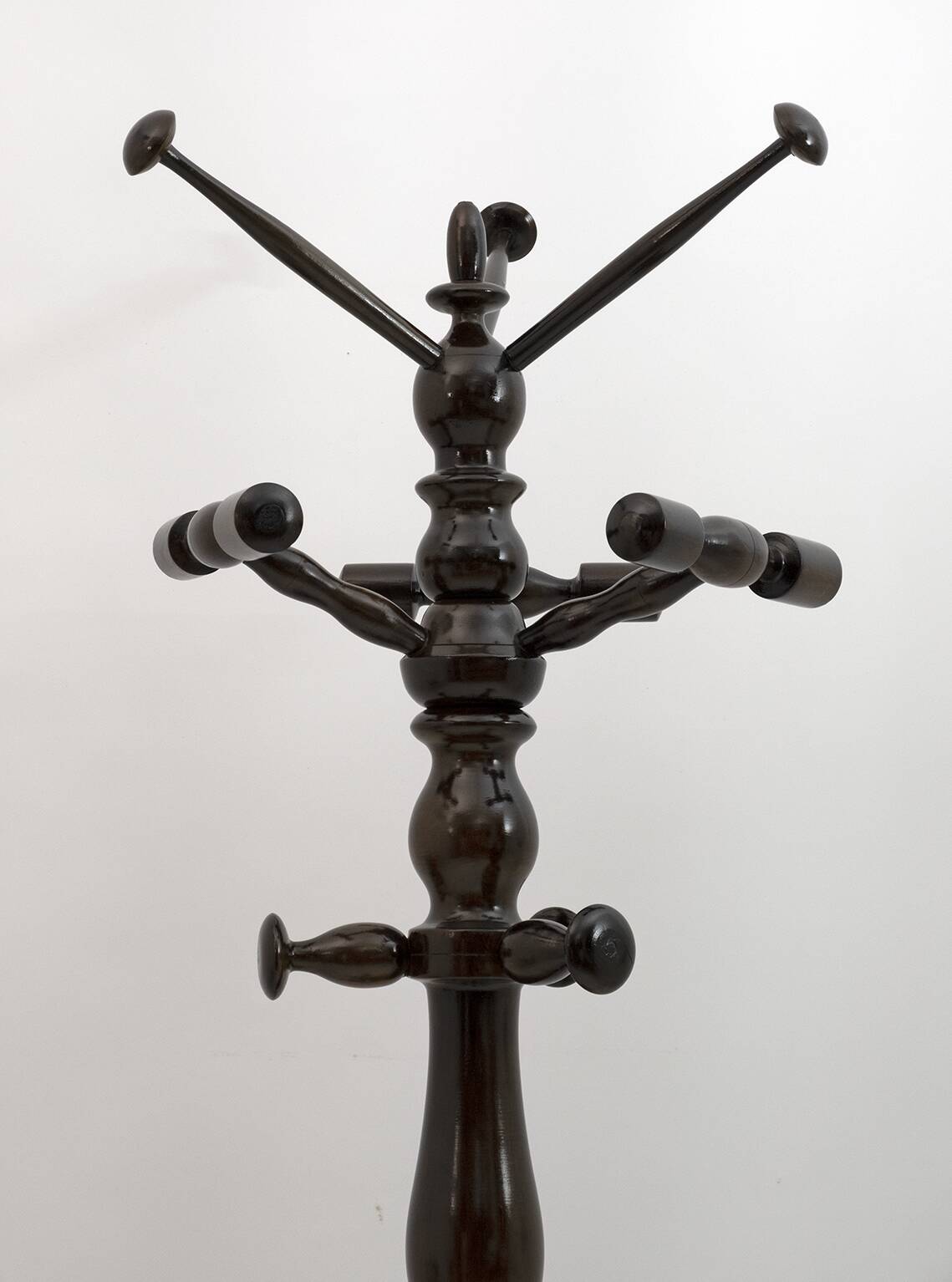 Mid-Century Modern Italian Walnut Floor Coat Hanger with Umbrella Stand, 50