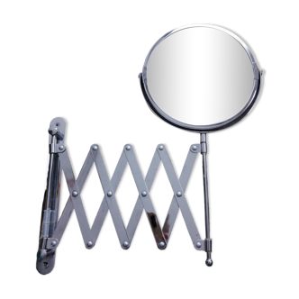 Accordion mirror