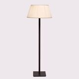 Lampadaire Stich en Cuir fabriqué par SCE France