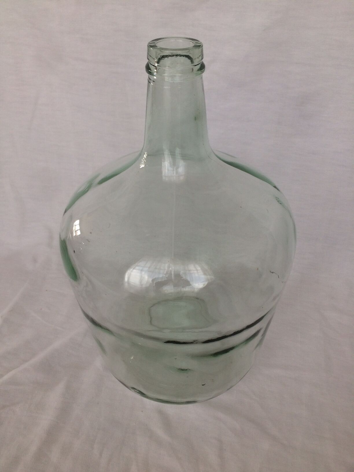 Dame-jeanne de 10 L transparente de forme Vireza