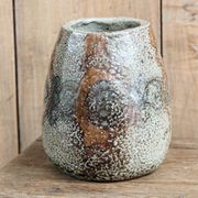 Saltstone vase, Plomelin