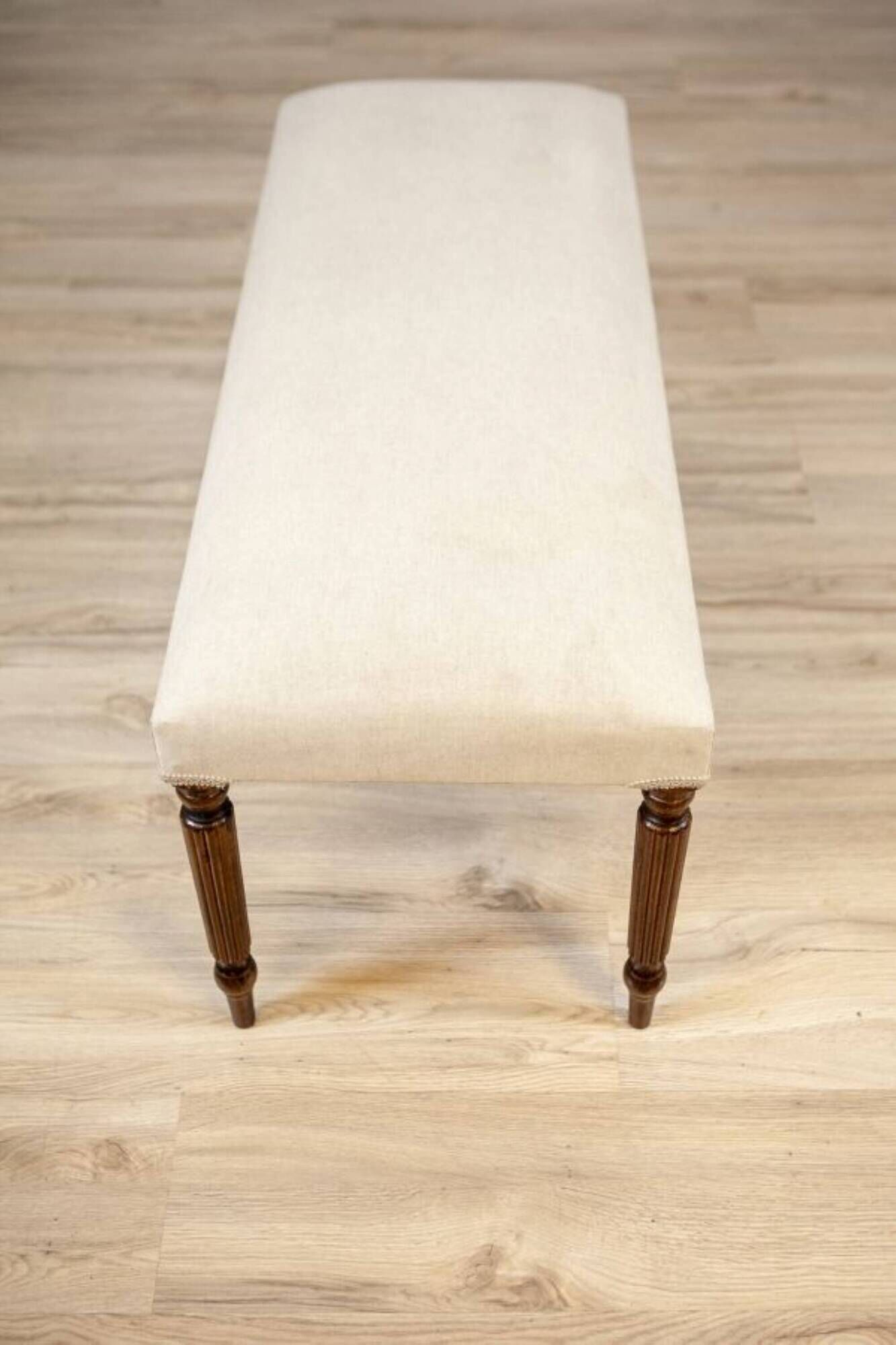 Mid-Century Neoclassical Louis XVI Style Bench with Cream Upholstery and Fluted