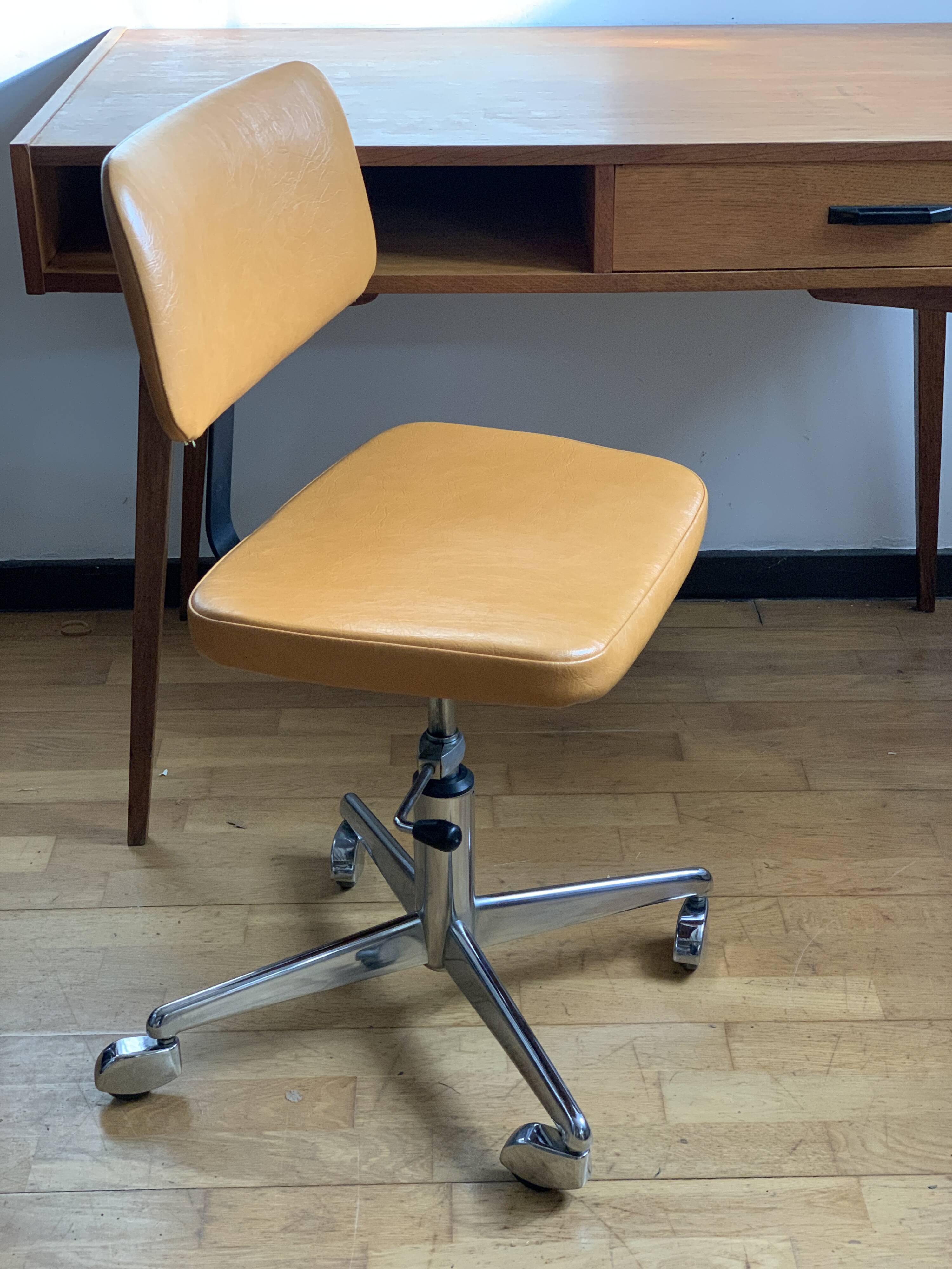 Eurosit office chair 1970