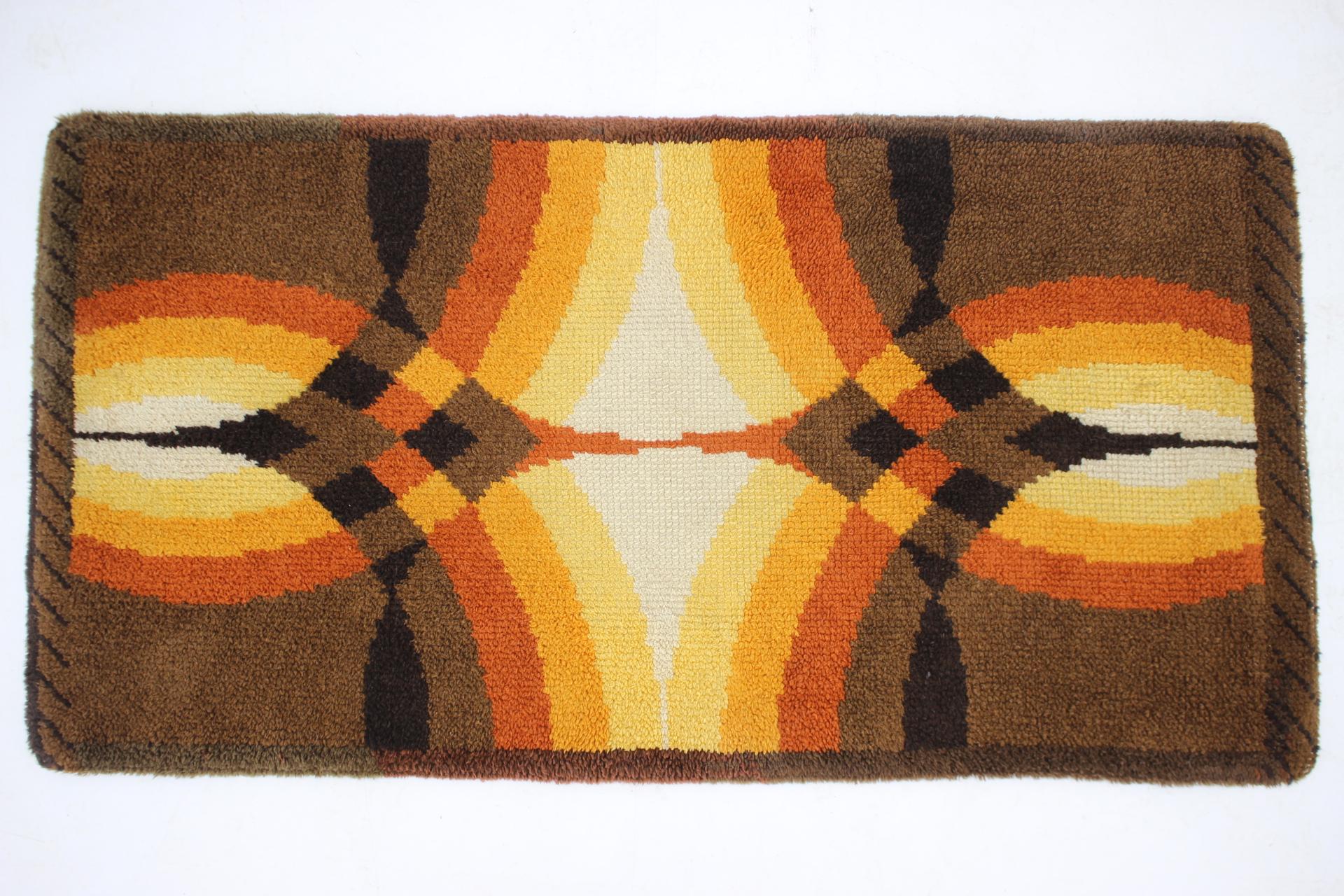 Small Danish Mid-Century Wool Carpet, 1970s