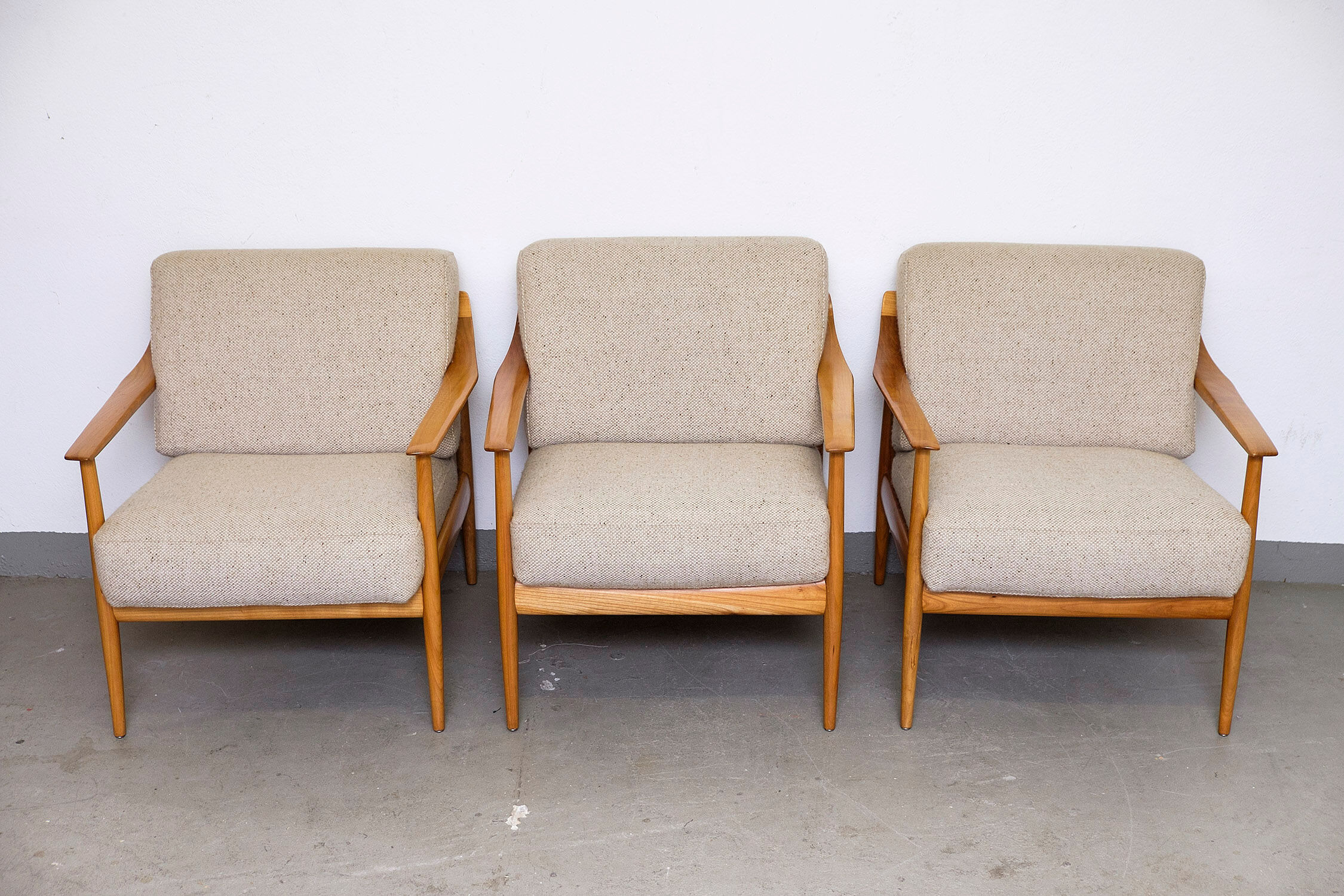 Cherrywood Antimott Lounge Chair by Walter Knoll, 1960s