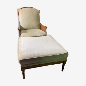 Duchesse brisée, fauteuil et repose-pieds, de style Louis XVI, Roche Bobois