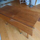 Table walnut era restoration