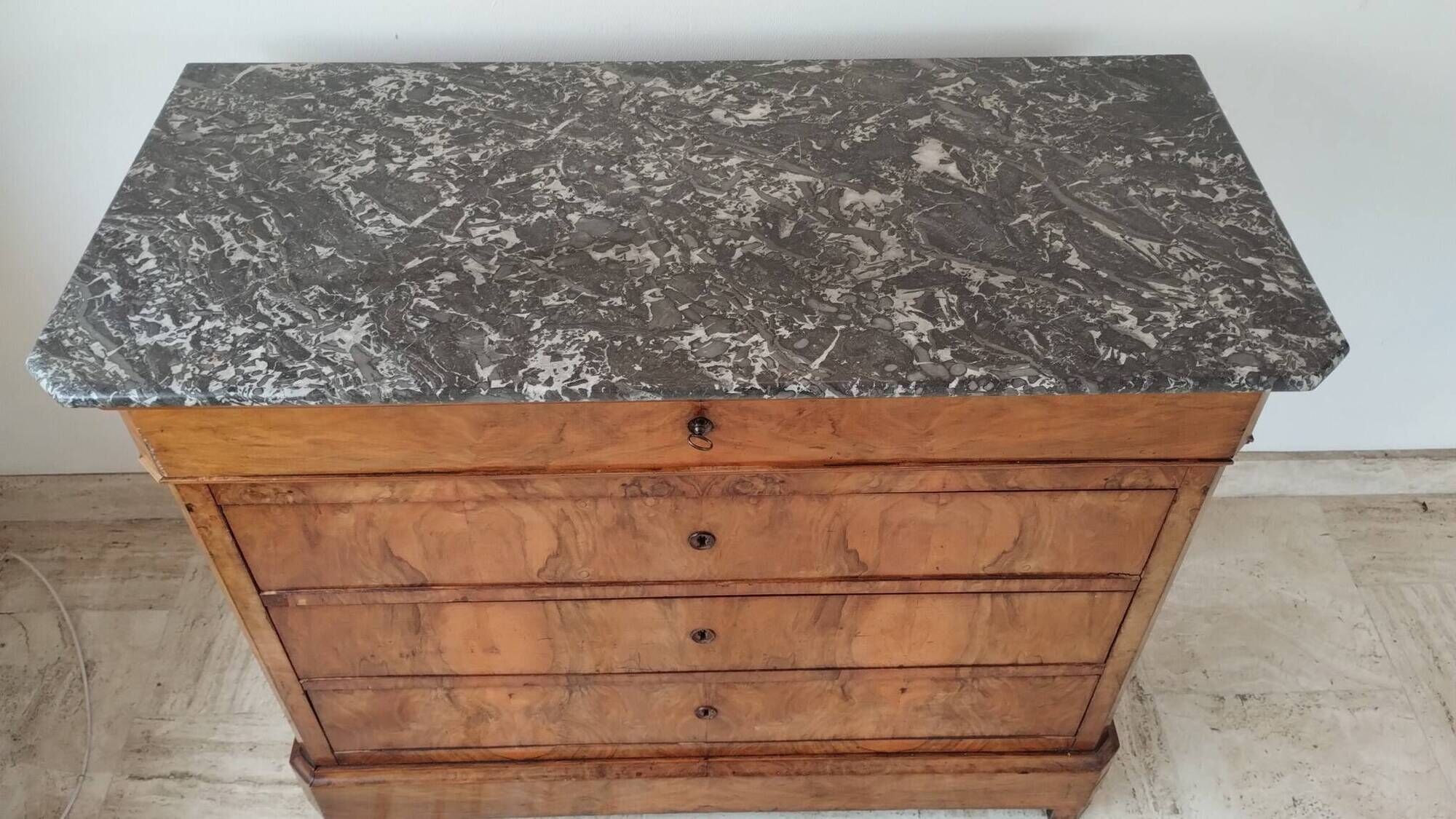 Louis Philippe style chest of drawers in marquetry wood