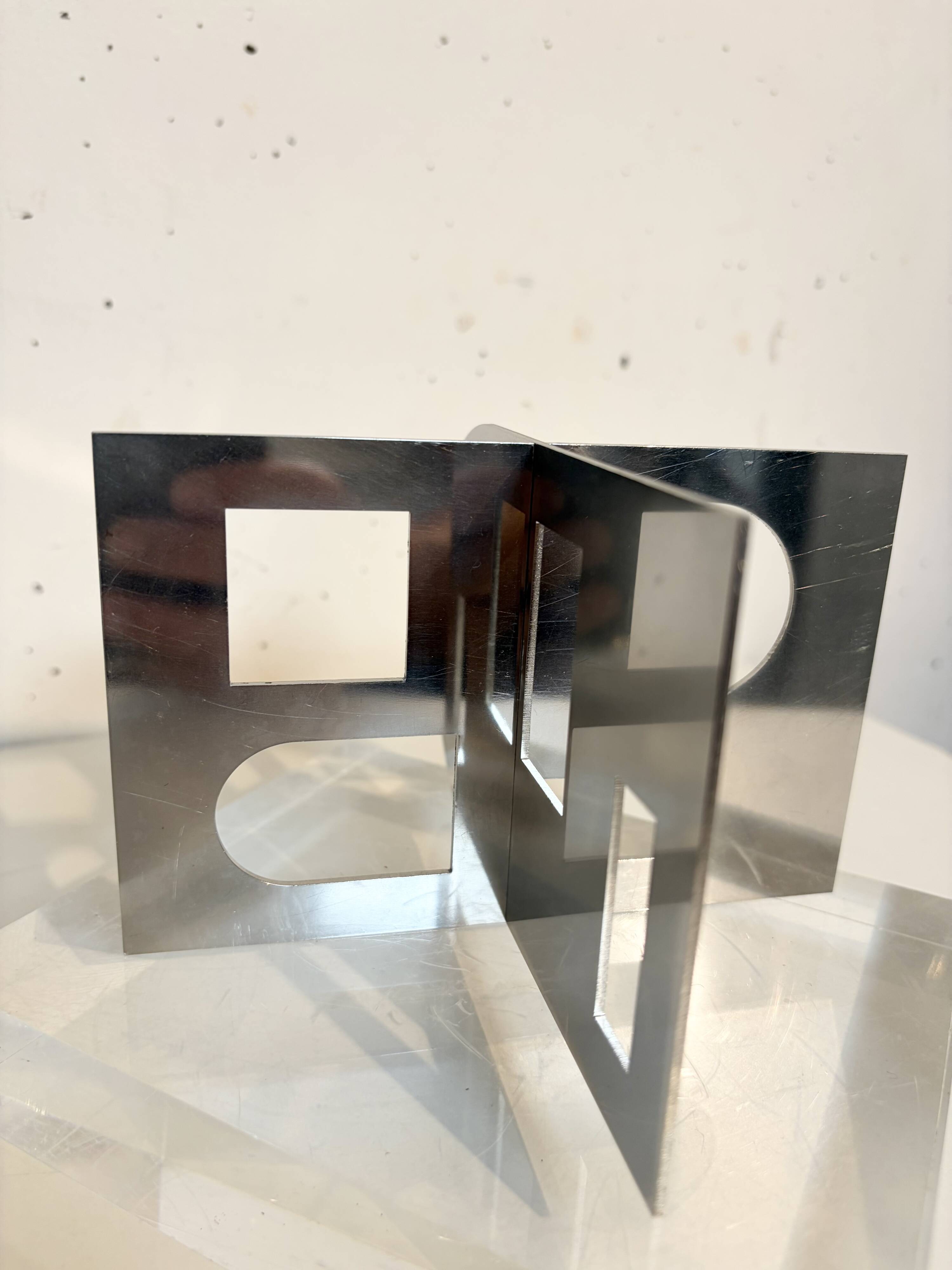 Minisculpture  Acier inoxydable de Nicolas Schöffer, 1969