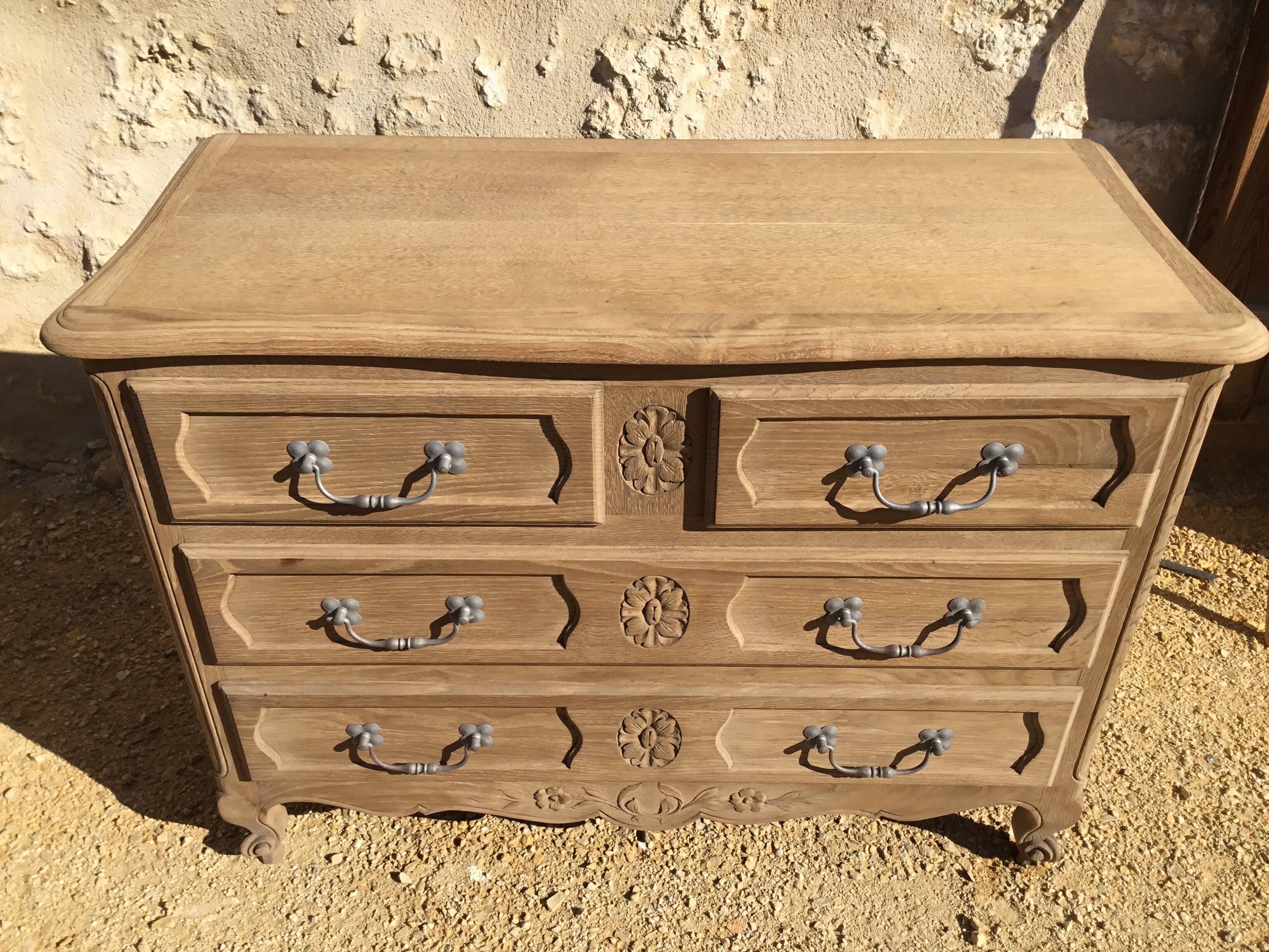 Louis XV style chest of drawers in stripped oak and left in natural wood